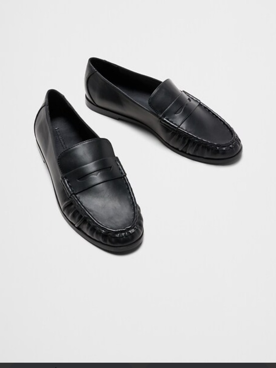 Banana Republic Shoes - Banana Republic Vegan Black Leather Gathered Women's Loafers